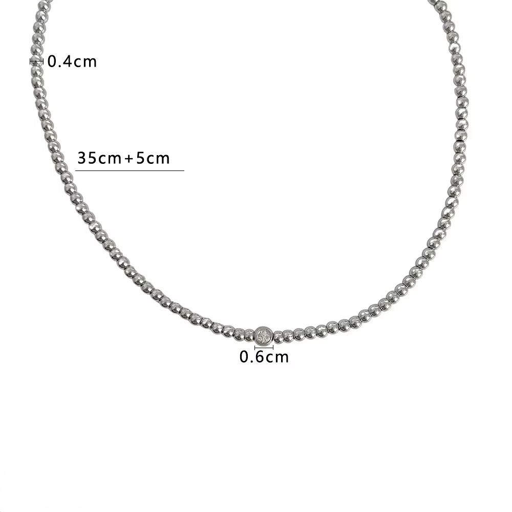 Seskia Beaded Choker |Cuban Chain |Charm Pendant |Clasp Detail